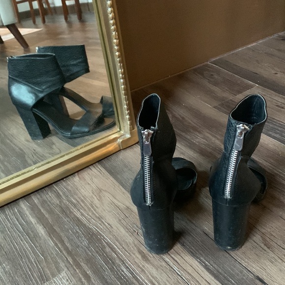 Black NA-KD Faux Leather Open Toe Zip Block Heel - Size 8.5 - Picture 2 of 4